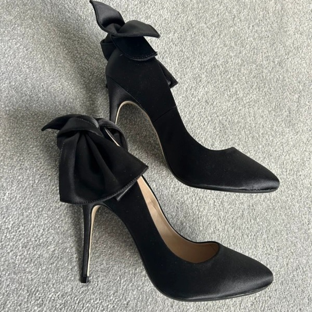 Elegant Black Satin Bow Heels